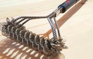 Get Your Grill As Good As New With These Easy, Efficient Cleaning Tips