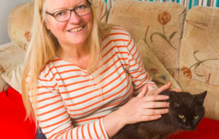 Cat Returns Home After Going Missing for 15 Years