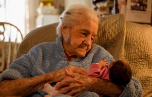 Elderly Woman’s Health Improves After Birth of Great-Great-Granddaughter