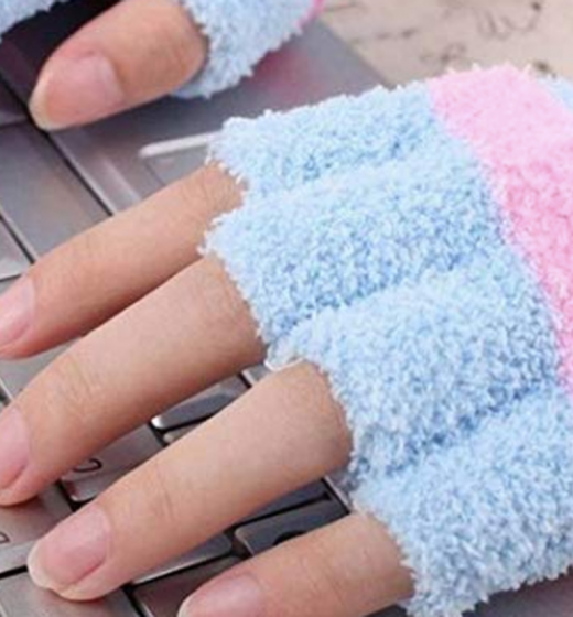 Heated Fingerless Gloves Are Now A Thing