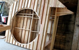 EPIC DIY Project: Princess Castle Treehouse Made Of Wooden Pallets