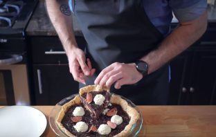 Game Of Thrones Recipe: Dothraki Blood Pie For The Savages Out There