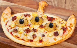 ‘Toy Story’ Pizza Comes to Shanghai Disney