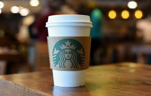 Starbucks to Eliminate Plastic Straws