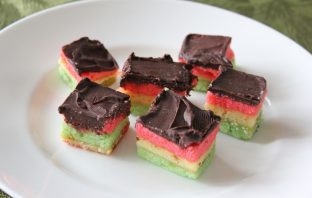 Italian Holiday Neapolitan Cookie Recipe