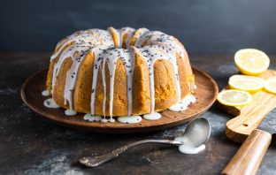 Homemade Sesame Pound Cake Recipe