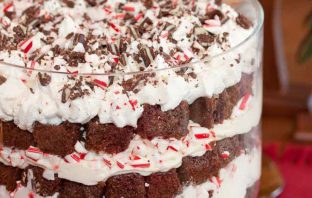 Peppermint Brownie Trifle Recipe