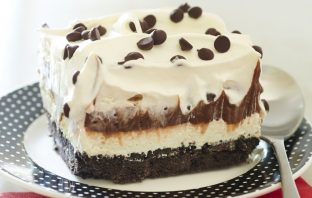 Hot Chocolate Lasagna
