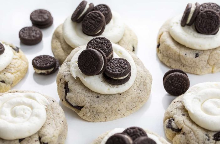 Cookies and Cream Crumbl Cookie Recipe. 