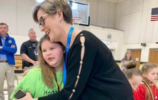First Graders Rescue Alabama Teacher From Medical Emergency