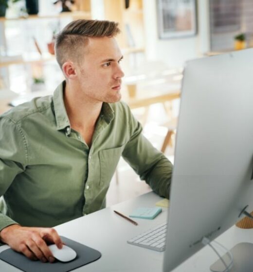Are You Productive At Work If You Read Every Email?