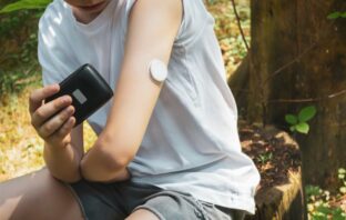 Glucose Monitors Are Being Worn By So Many Health And Fitness Enthusiasts