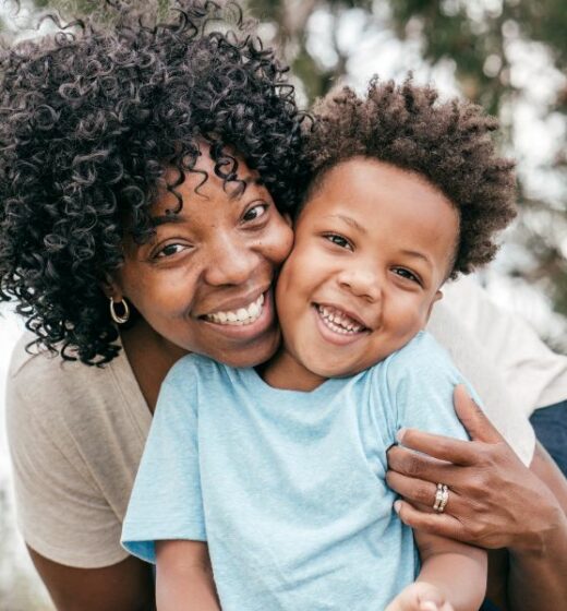 Here’s What Experts Have To Say About Kids After A Parent Separates