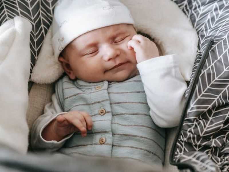 Pediatricians Warns Weighted Sleep Sacks Are Unsafe For Infants